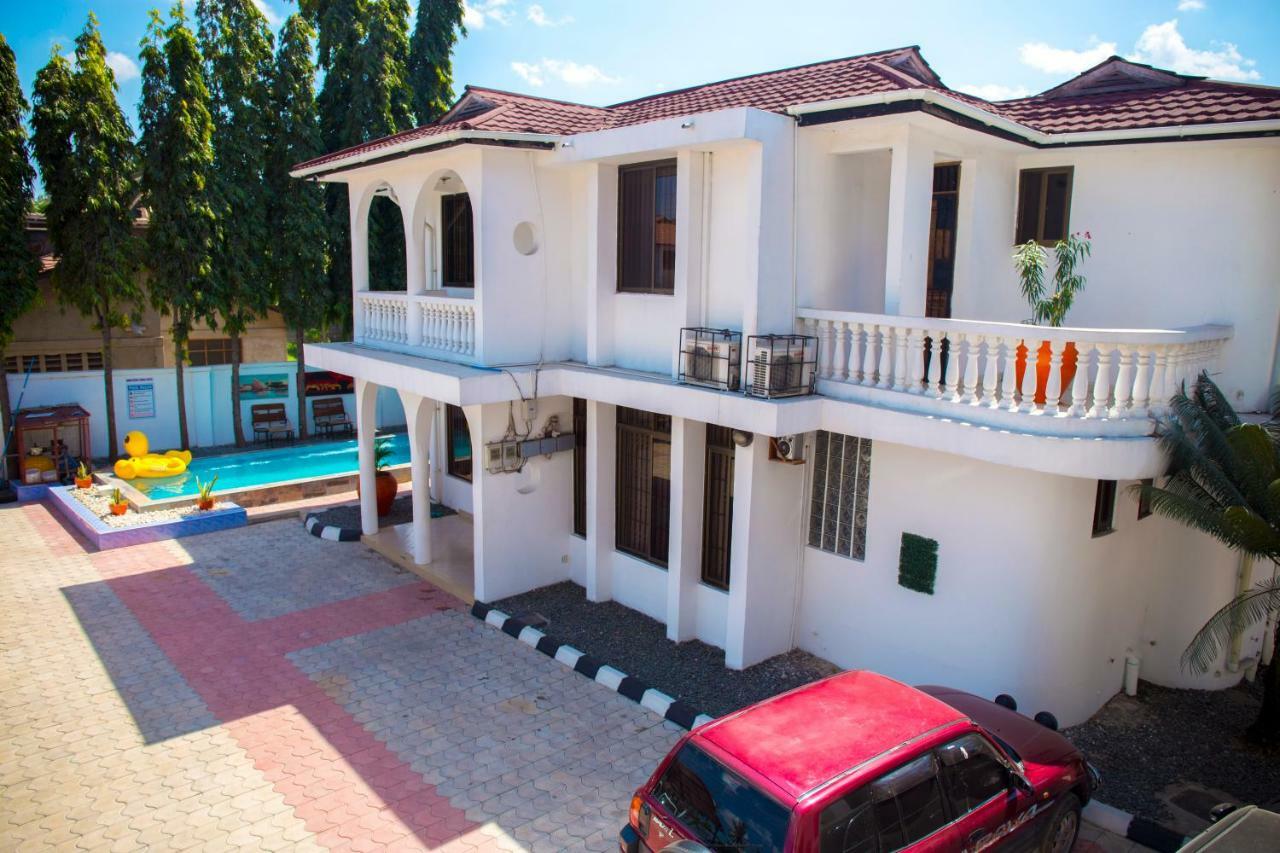Mikocheni Condo Hotel & Apartments Дар-эс-Саламе Экстерьер фото