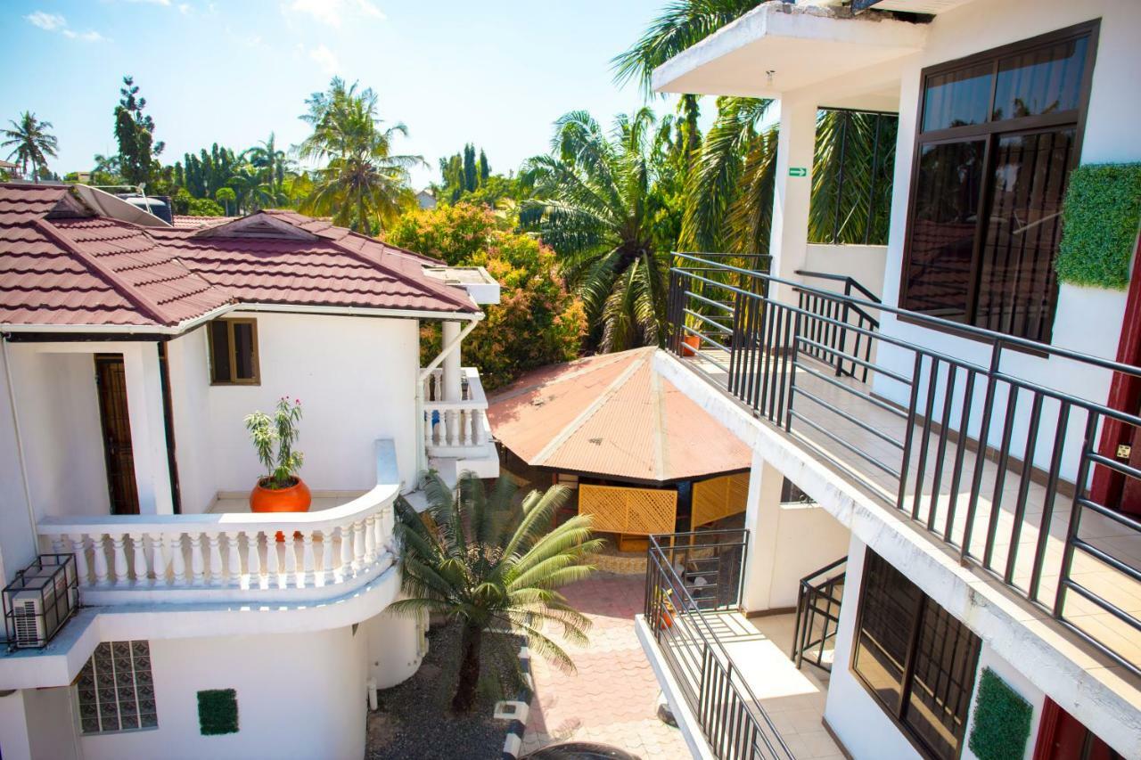 Mikocheni Condo Hotel & Apartments Дар-эс-Саламе Экстерьер фото